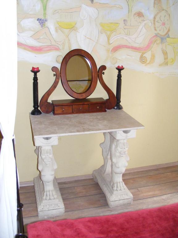 Don Quijote Koezepkori Panzio Es Etterem 호텔 렌티 객실 사진